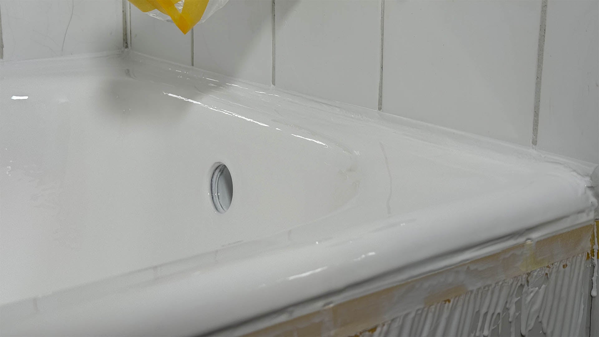 ekopel bathtub refinishing coating tub glossy paint layer